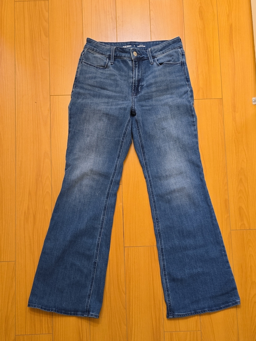 Old Navy Women's Medium Blue Flare Jeans Size 4